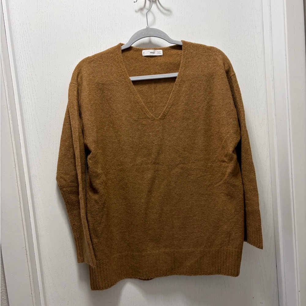 Mango Tan/Burnt Mustard V-Neck Sweater